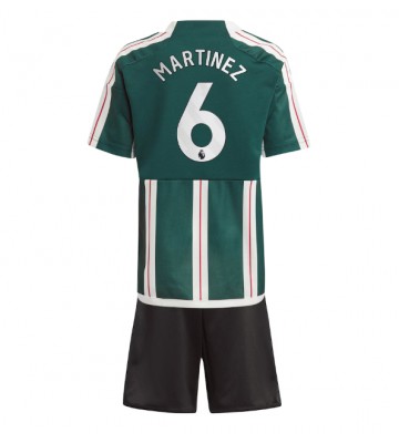 Manchester United Lisandro Martinez #6 Borta Kläder Barn 2023-24 Kortärmad (+ Korta byxor)